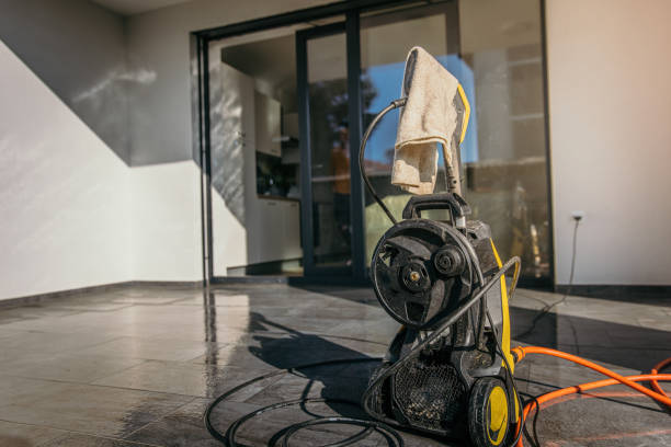 Best Playground Equipment Cleaning  in Atasdero, CA